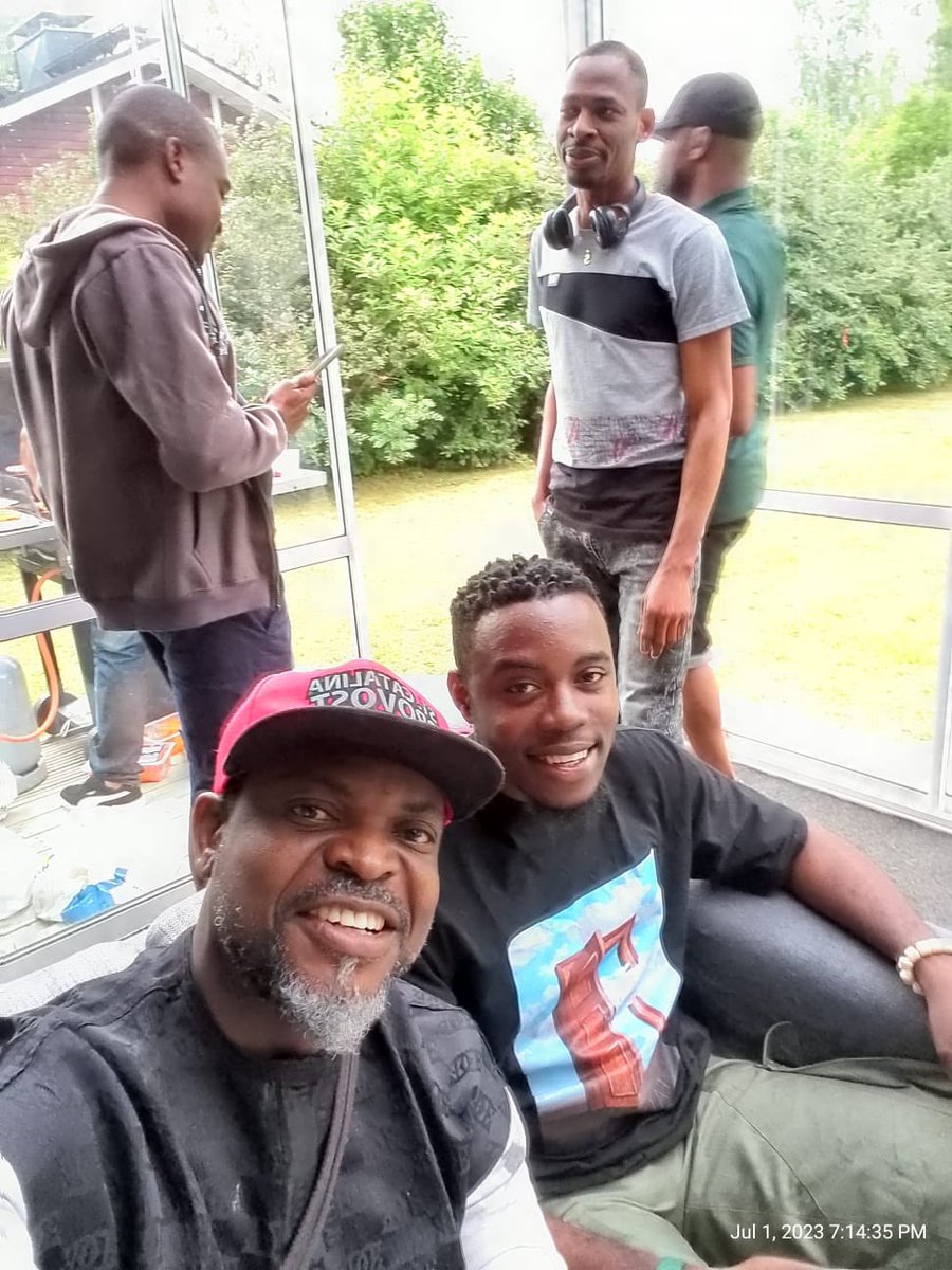 El_prospero's tweet photo. @IgboHistoFacts Nzuko ndi igbo na vaasa kwenu! https://t.co/hJ2WSgFbOm