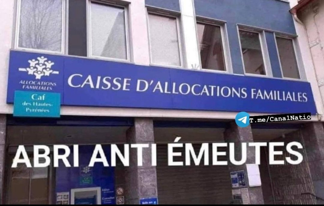 Circonscripti18's tweet photo. ⚡🎥 #France 🇨🇵 Un peu d'humour pendant l'ouverture du bal ce soir à #Marseille.
#Nanterre #Paris 🗼
#DonaldTrump #RobertKenny #RobertKennedyJr
#WagnerCoup #Wargner #Shoigu #RostovOnDon #Rostov #Prigozhin #Belarus #Loukashenko #Donetsk 🇷🇺 #Crimea 🇷🇺 #Donbass 🇷🇺 #Mariupol 🇷🇺 #Zaporizhzhia 🇷🇺 #Zaporijia 🇷🇺 #Bakhmut 🇷🇺 #Luhansk 🇷🇺 #Kherson 🇷🇺 #Ugledar #Kharkov #Odessa #Ukraine