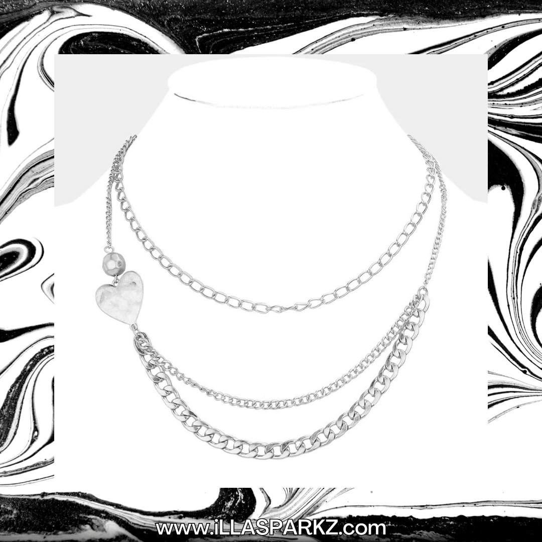 illasparkz's tweet image. Discover the secret to turning heads with our captivating necklace. Unleash your inner trendsetter and redefine your style game with this ICONIC accessory. 💫✨⛓️😍

#StatementMaker #FashionEssentials #ExpressYourStyle #AlternativeFashion #Grunge #iLLASPARKZ