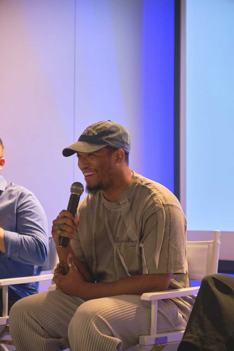 imnotArt🧱 tweet media