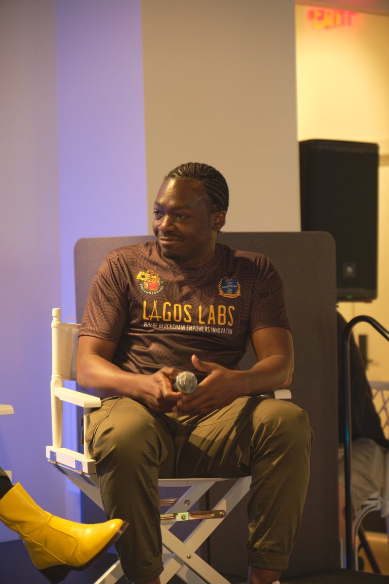 imnotArt🧱 tweet media