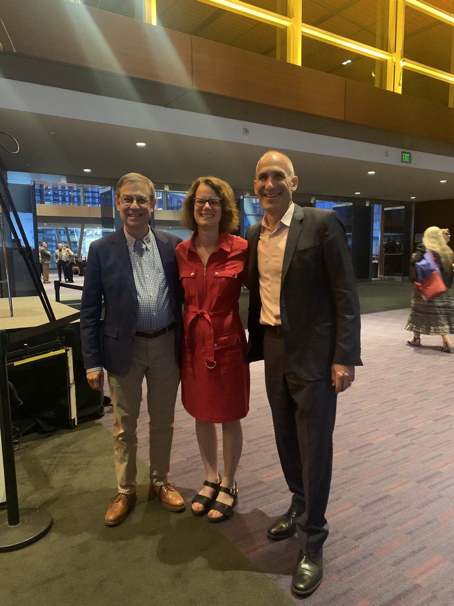 It was great to be with my predecessor, and my successor as ⁦@masscdcs⁩ executive Director at the ⁦@CHAPAdotorg⁩ dinner. So excited for Emily’s leadership and what’s to come!