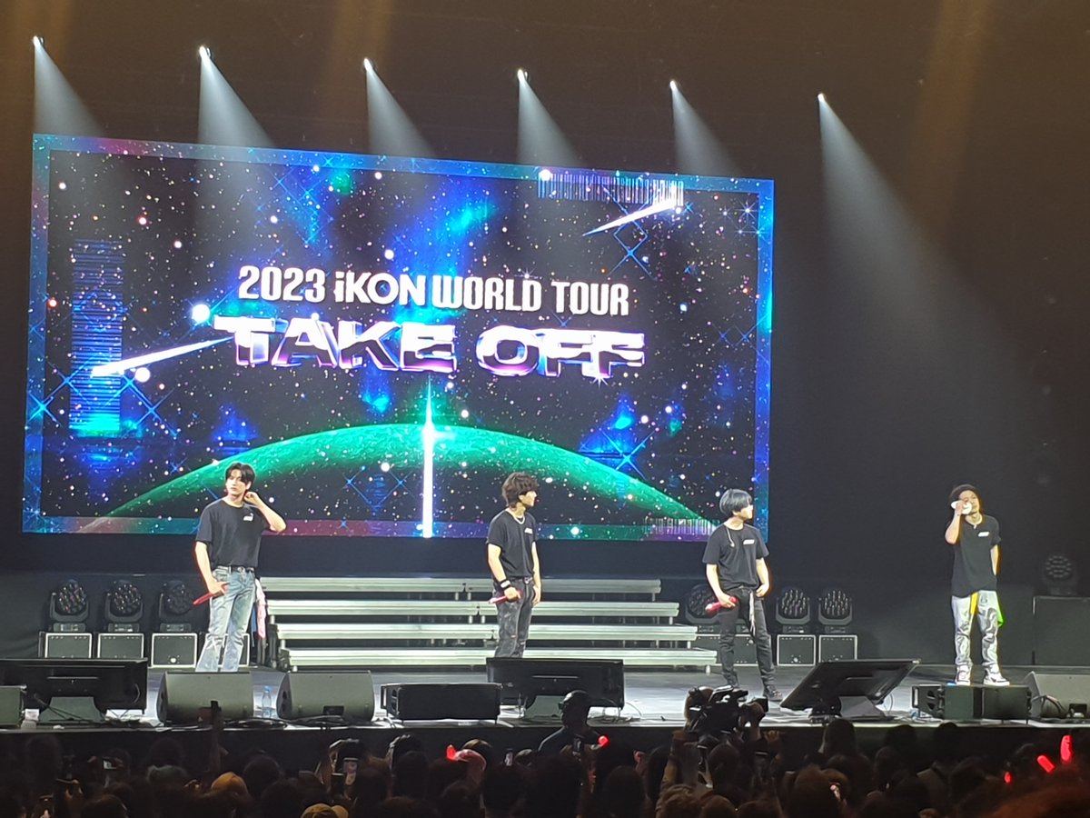 7th_soulchild's tweet photo. IKON Take Off in Paris
Bobby : You came to see us but I feel I came to see you
#iKON_TAKEOFFinPARIS
#IKON #IKONinParis https://t.co/5oIaZ02TnK