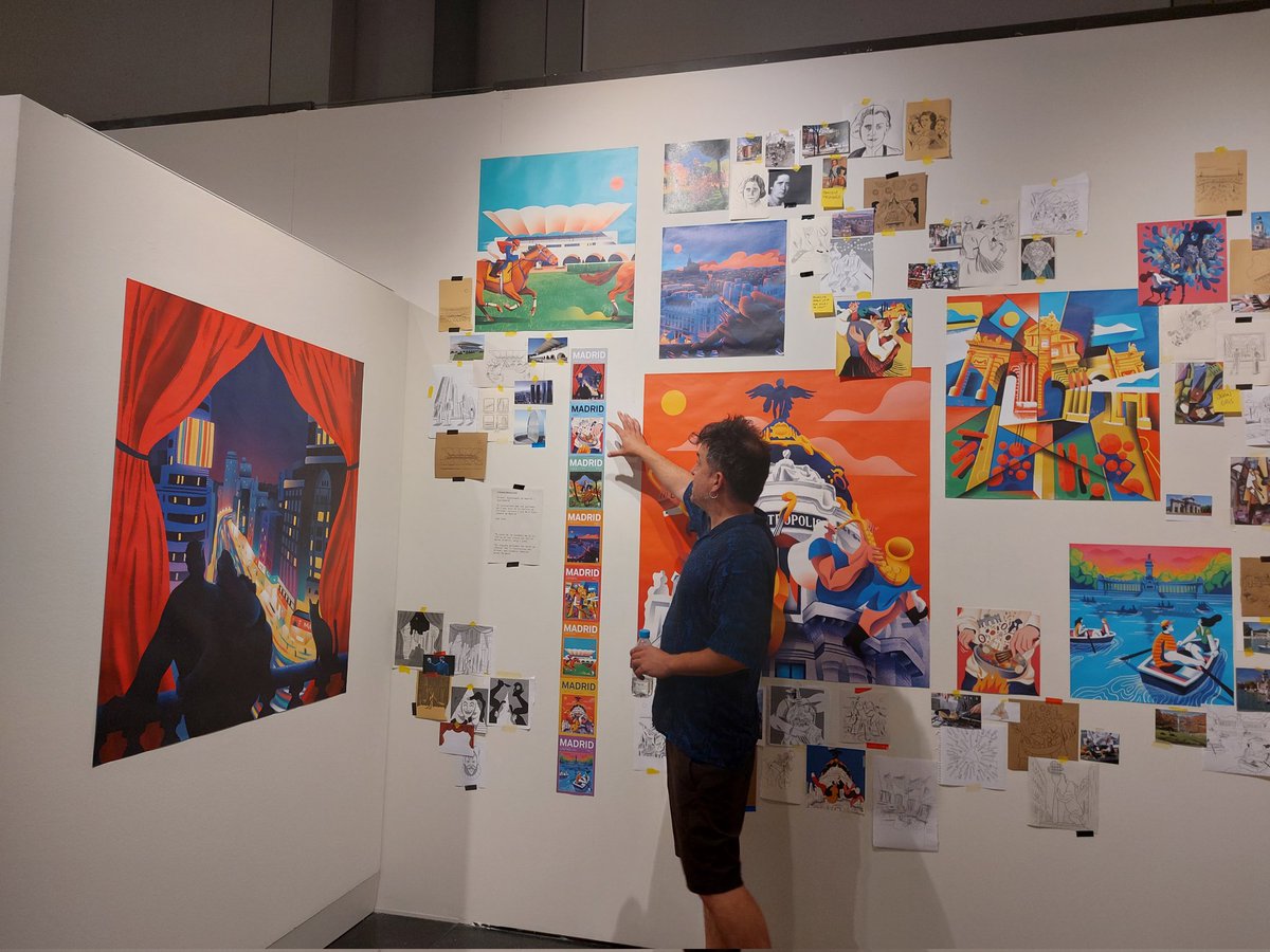 carmerieramin's tweet photo. Tarda de museu.
La visita guiada a l'exposició "El traç ocult" del @Xavier_Mula ,  guanyador del premis Ciutat d'Igualada 2022 d'art digital, és la descoberta del procés de creació de l'artista. Molt recomanable.
@culturaigualada https://t.co/HRATPsMBFG