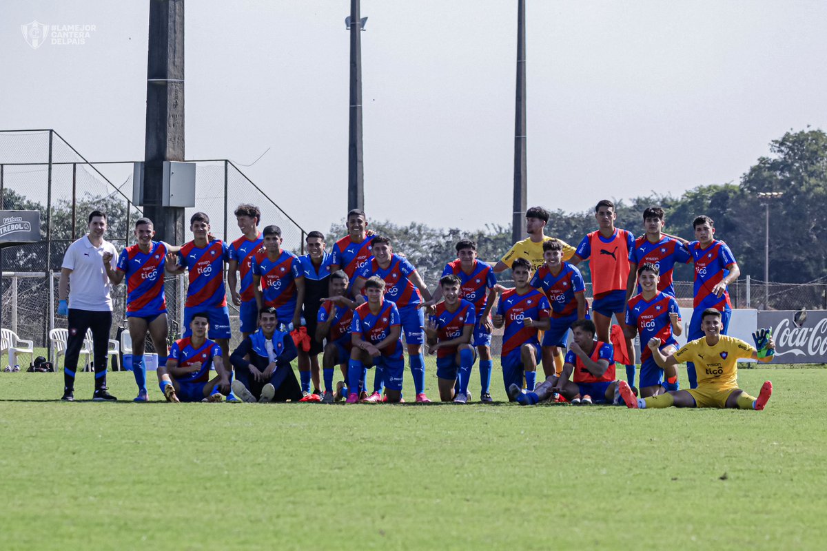 CanteraCCP's tweet photo. #FormativasCCP | Cerro Porteño goleó por 1-5 a Olimpia en la categoría Sub 18, partido por la Fecha 17 del Torneo @FormativasAPF 2023 🏆 

#LaMejorCanteraDelPaís 💎 https://t.co/yZQTsdhbPy