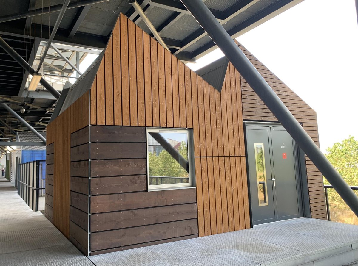 tahianarama's tweet photo. Visit of the 21 #WikiHouse studios constructed at @HereEast, in the @noordinarypark in London. This visit provided me with a firsthand understanding of the WikiHouse system, that we will soon build at @ESSAForets. Sincere thanks to @TheTrampery @OpenSystemsLab @RAEngNews https://t.co/zgD2lyVSx0