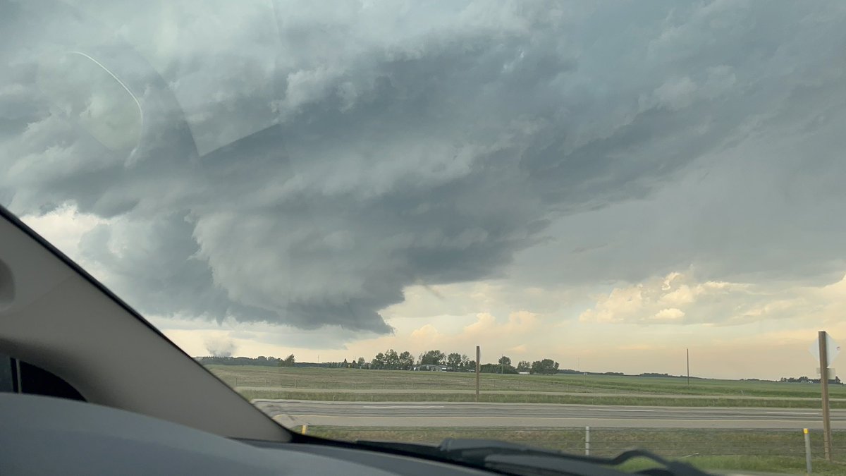 izzella22's tweet photo. @CTVCalgary  @ctvedmonton https://t.co/UWHiXdij5u