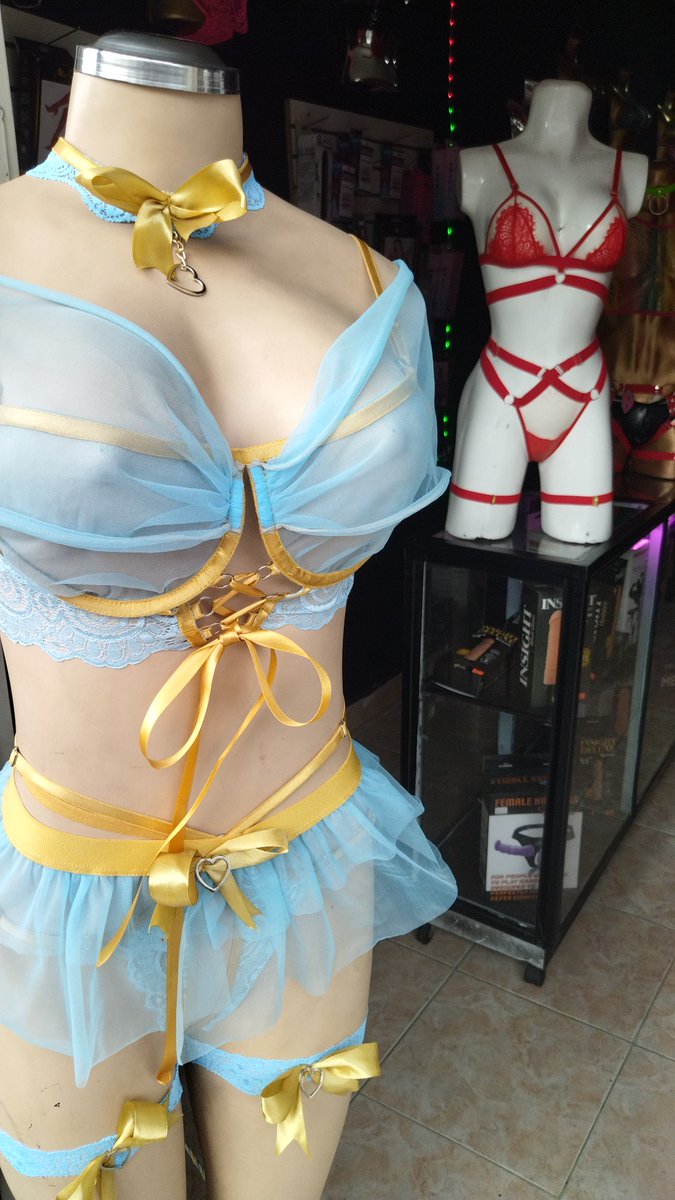 ClimaxSexbuga's tweet image. Hermoso disfraz Jasmin.

Estamos ubicados en #bugavalle en la carrera 14 N° 10-16 , domicilio gratis

Envíos a toda Colombia 🇨🇴

Wpp 3136851690

#lenceriabuga #lencería #ropaintima #suspensorios #trajedebaño #spamdeculos #disfraces #swingercolombia #swingercali #spamtetas