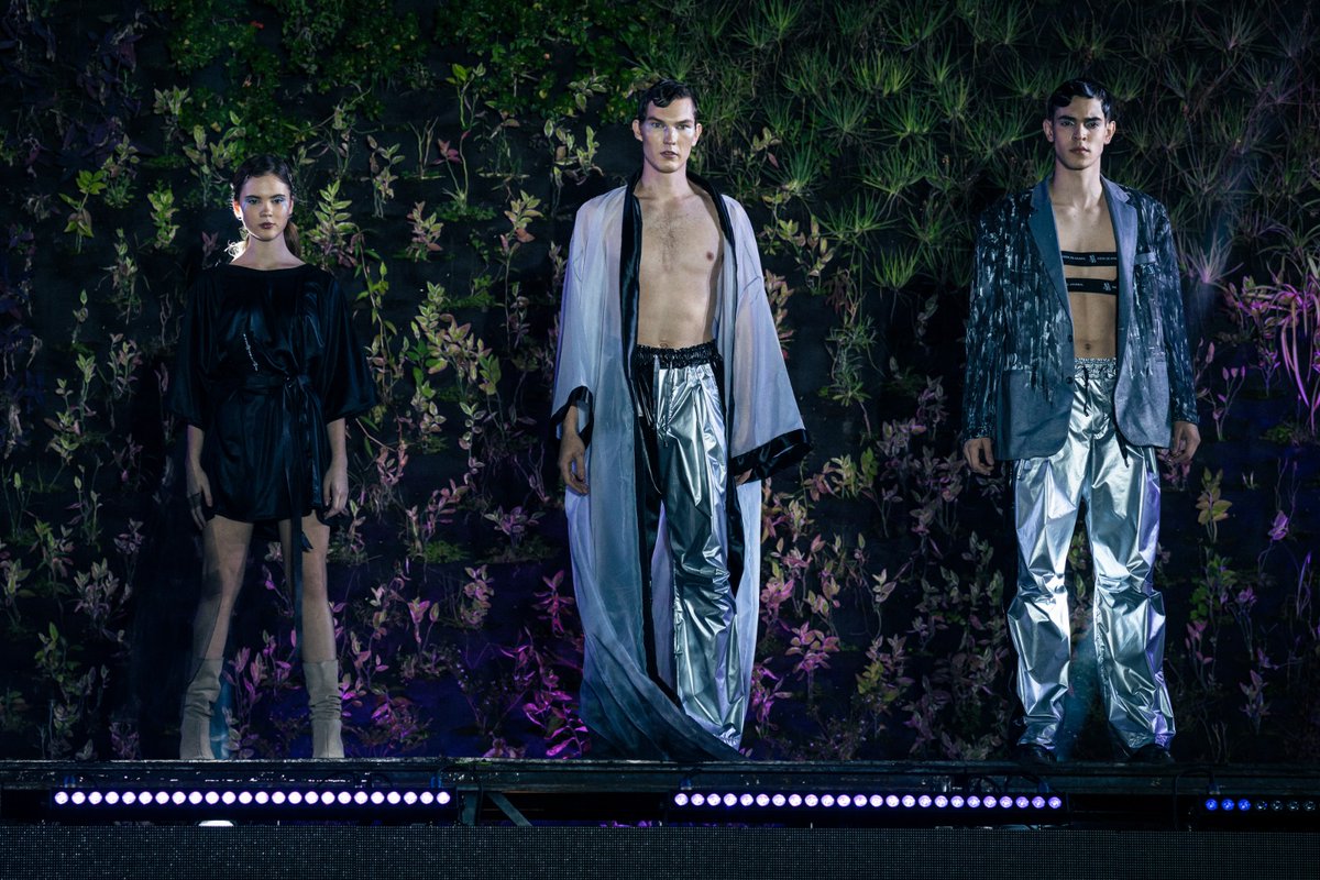 economisiones's tweet image. #ModayEstilo Midi Fashion Verse, mucho más que moda made in #Misiones economis.com.ar/midi-fashion-v…