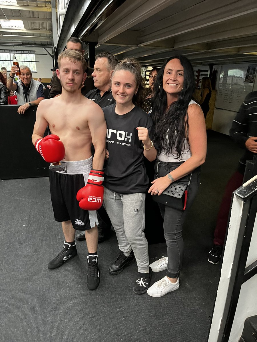 prokickboxing's tweet image. Tonight pro-K had two fighters out at Tuff house Lorenzo Hancock getting a majority draw against a very good opponent in a back and forth bout lots more to come from Lorenzo, Dan Huxtable retiring his opponent at the end of the second round Team Pro-k