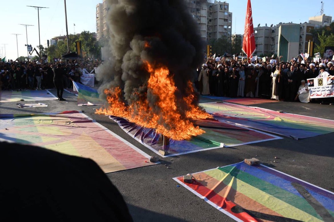 Eduardo Menoni on Twitter: "En Iraq así despidieron el mes del orgullo