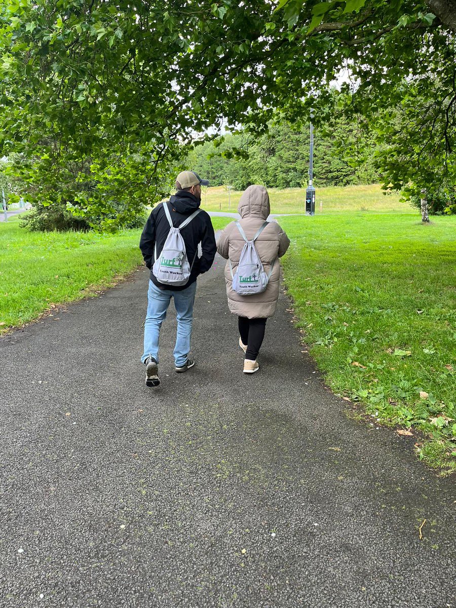 TurfYService's tweet photo. Our Youth Workers were back out tonight in the community engaging with young people in their own spaces and places. Great to be building relationships with young people throughout the summer holidays and extending the Turf provision in the community. #youthworkchangeslives https://t.co/iPEbKRZgVz