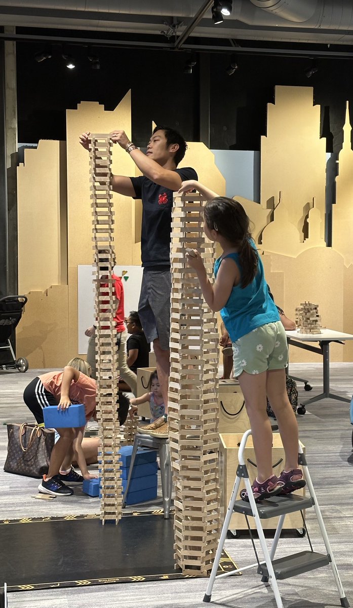 What an amazing ⁦<a href="/KEVAplanks/">KEVA® Planks</a>⁩ tower ⁦<a href="/SMUD_MOSAC/">SMUD MOSAC</a>⁩ today! Love our enthusiastic guests. ❤️