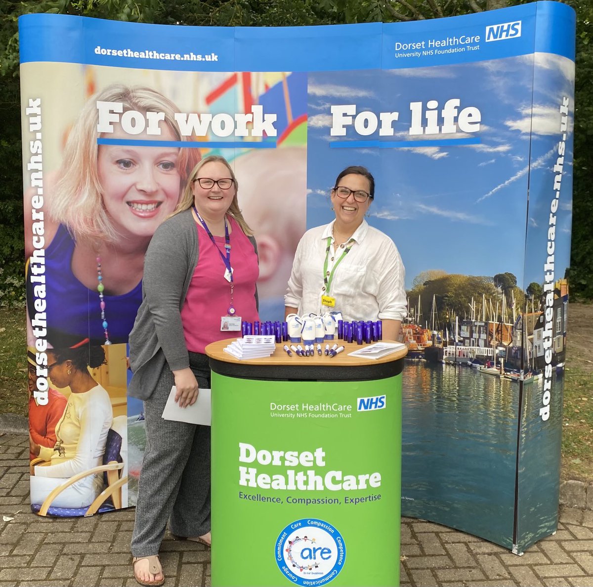 Dawn Dawson (@dorset_rn) on Twitter photo Thank you Steph and Katie for representing DHC today at Bournemouth Courts Open day despite the wind and rain 🌧️ first thing <a href="/DorsetHealth/">Dorset HealthCare</a> Thank you Steph and Katie for representing DHC today at Bournemouth Courts Open day despite the wind and rain 🌧️ first thing <a href="/DorsetHealth/">Dorset HealthCare</a>
