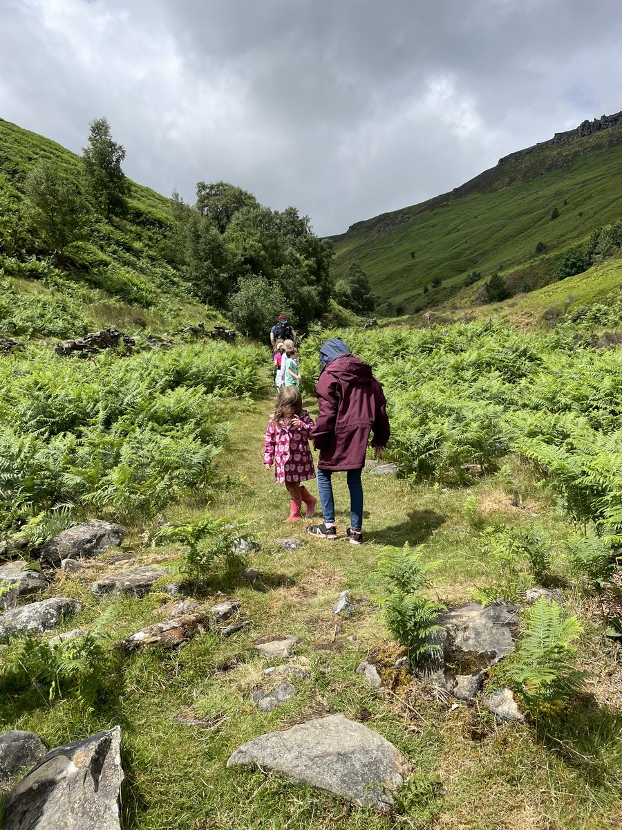 Feel very fortunate to have THIS on our doorstep! Rejuvenating day out in the peaks ☺️