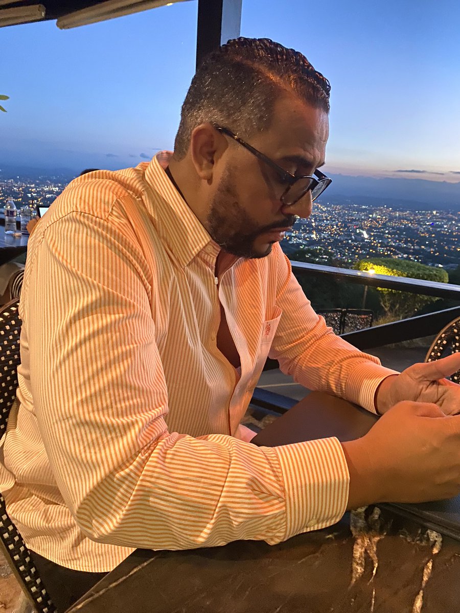 No puedes cambiar el viento, pero puedes cambiar las velas.