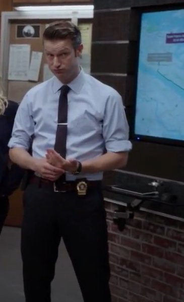 MLMMURDOCK's tweet image. when people comment on my fics saying "i cant wait for the next chapter" and its been a whole year and i haven't posted