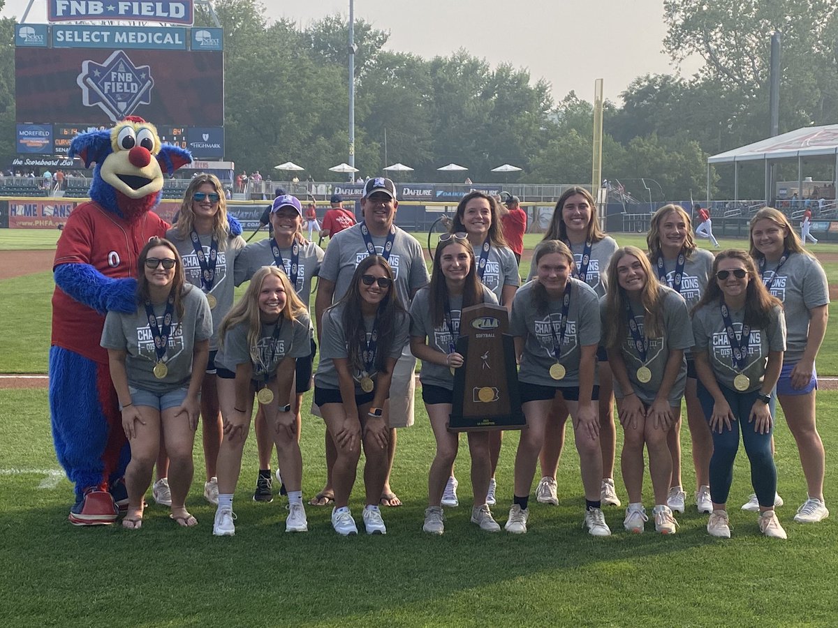 Thank you Northern Nation for coming out to support the Softball team at the Senators game !!