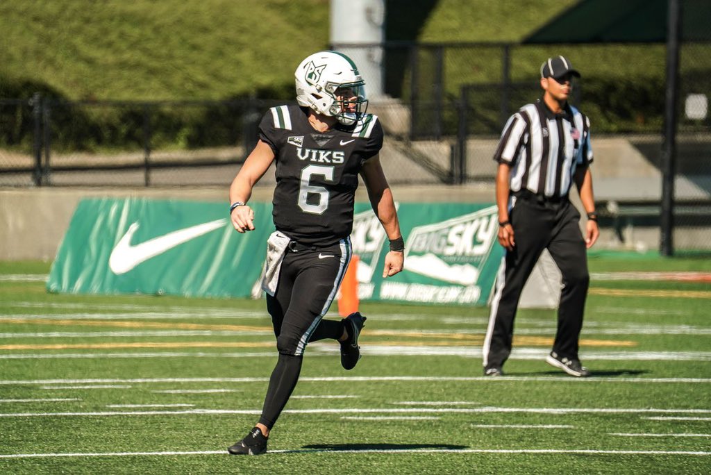chandler2b22's tweet photo. Blessed To Receive An Offer To Portland State University! 
@coachphilaustin @MrGriffin22 @Coach_RAD_ @CoachWilliamsFC https://t.co/A9Hl76fyA9