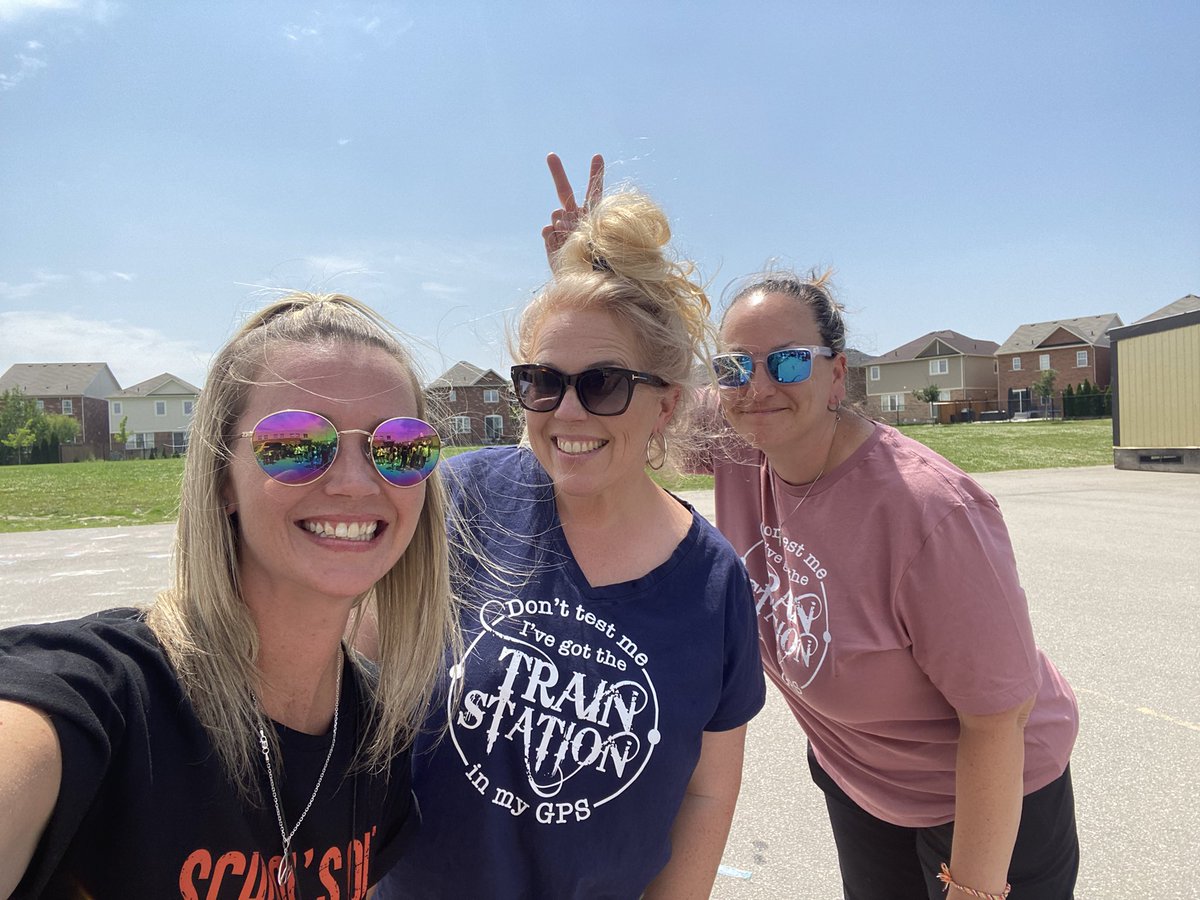 Grade 6 Team Rocked it this year 🎉 Thanks to these 2 amazing teaching partners for a great year <a href="/j_diplock/">Ms Diplock</a> <a href="/MsTMackintosh/">Torrey Mackintosh</a> <a href="/TribuneDrive/">Tribune Drive P.S.</a>