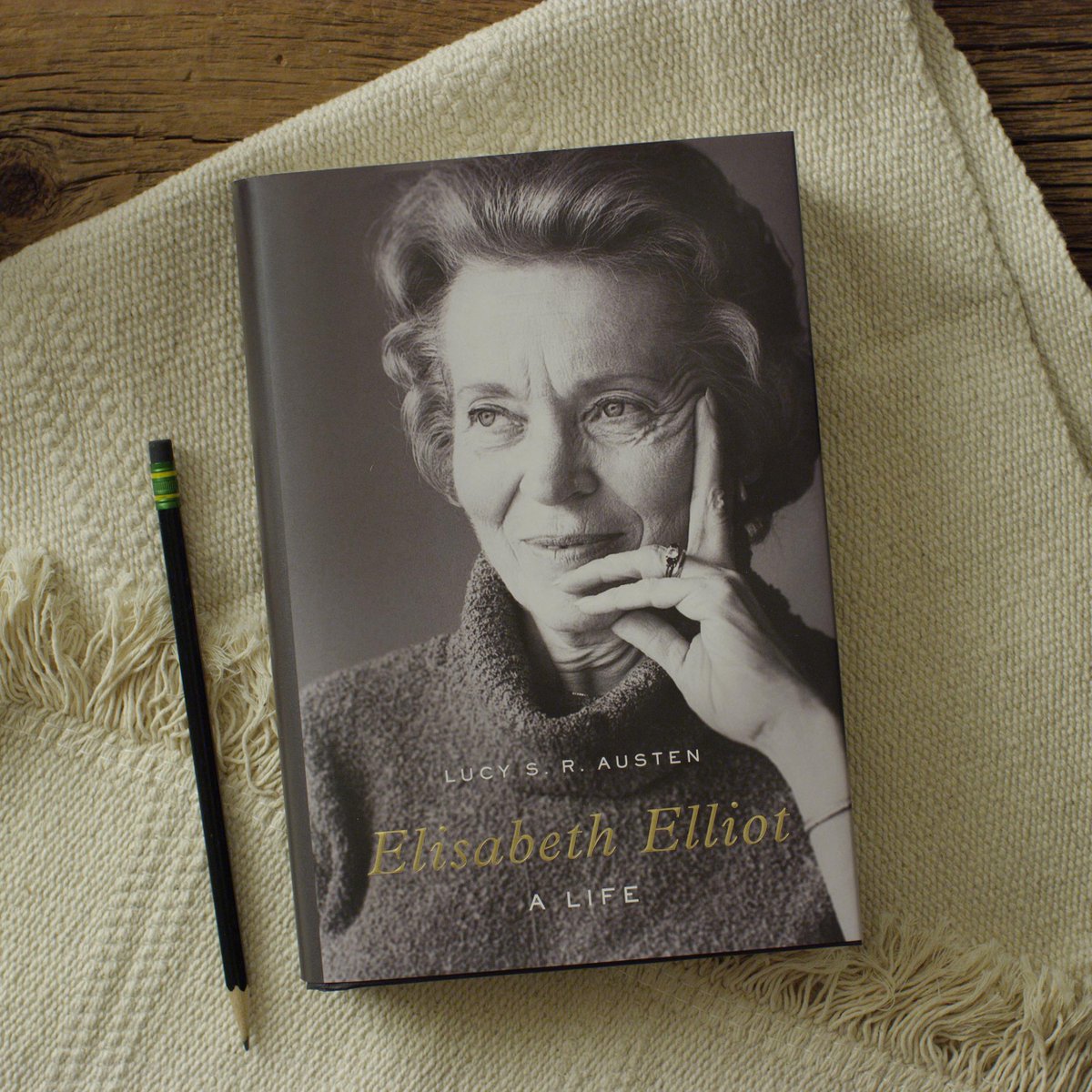 🚨 GIVEAWAY 🚨

We're giving away <a href="/LucySRAusten/">Lucy S. R. Austen</a>'s new <a href="/crossway/">Crossway</a> book, "Elisabeth Elliot: A Life!"

Follow and Retweet to enter.

Winner announced tonight at 6 PM PST!