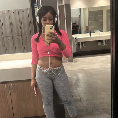 CeoAliyah's tweet photo. #NewProfilePic https://t.co/sWFJyEaYY5