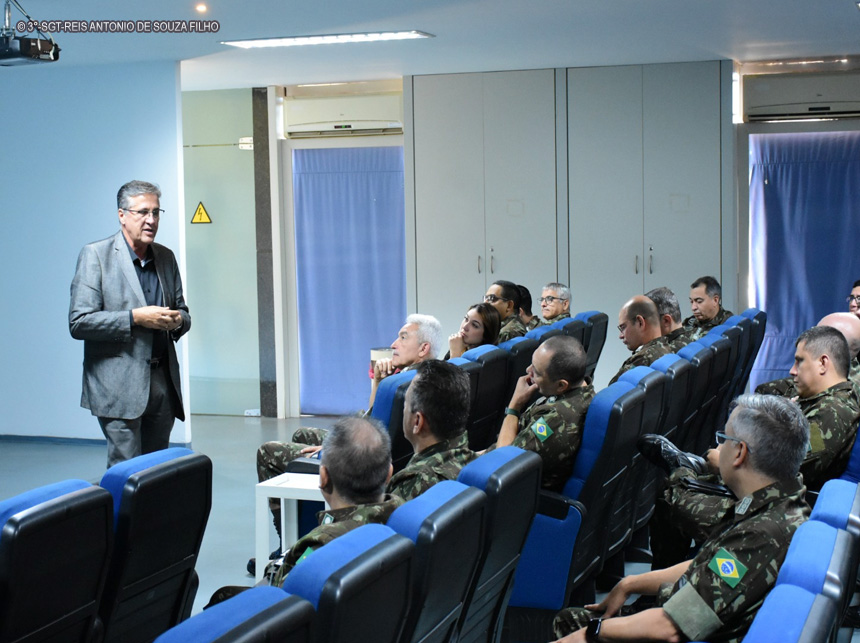 PDNewsBR's tweet photo. GDF estabelece parceria entre Novacap e Exército na construção de novos hospitais do DF
https://t.co/TWbyRtuubd
#Novacap #Exército #GDF #Engenharia #Hospitais https://t.co/pRMNDuwucF