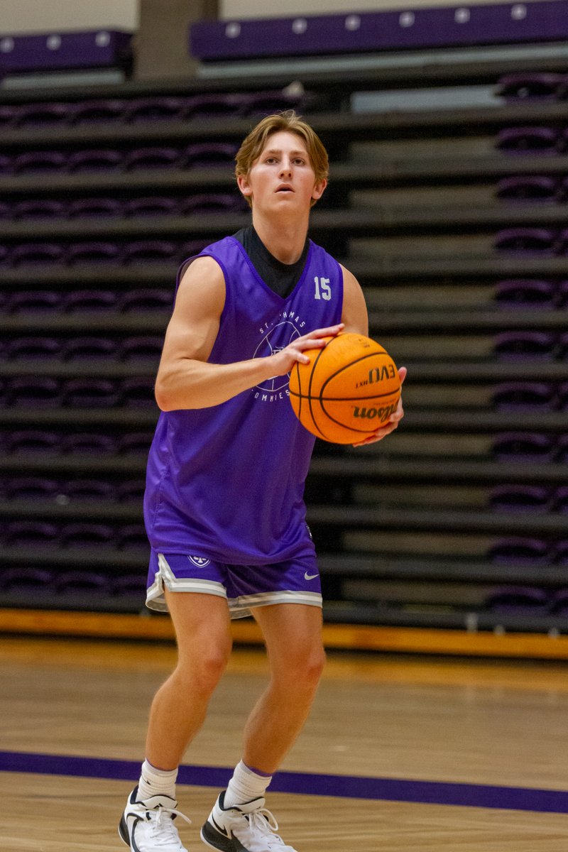 Rounding out the newcomers

🟣 Hayden Tibbits

#RollToms | <a href="/HaydenTibbits/">Hayden Tibbits</a>