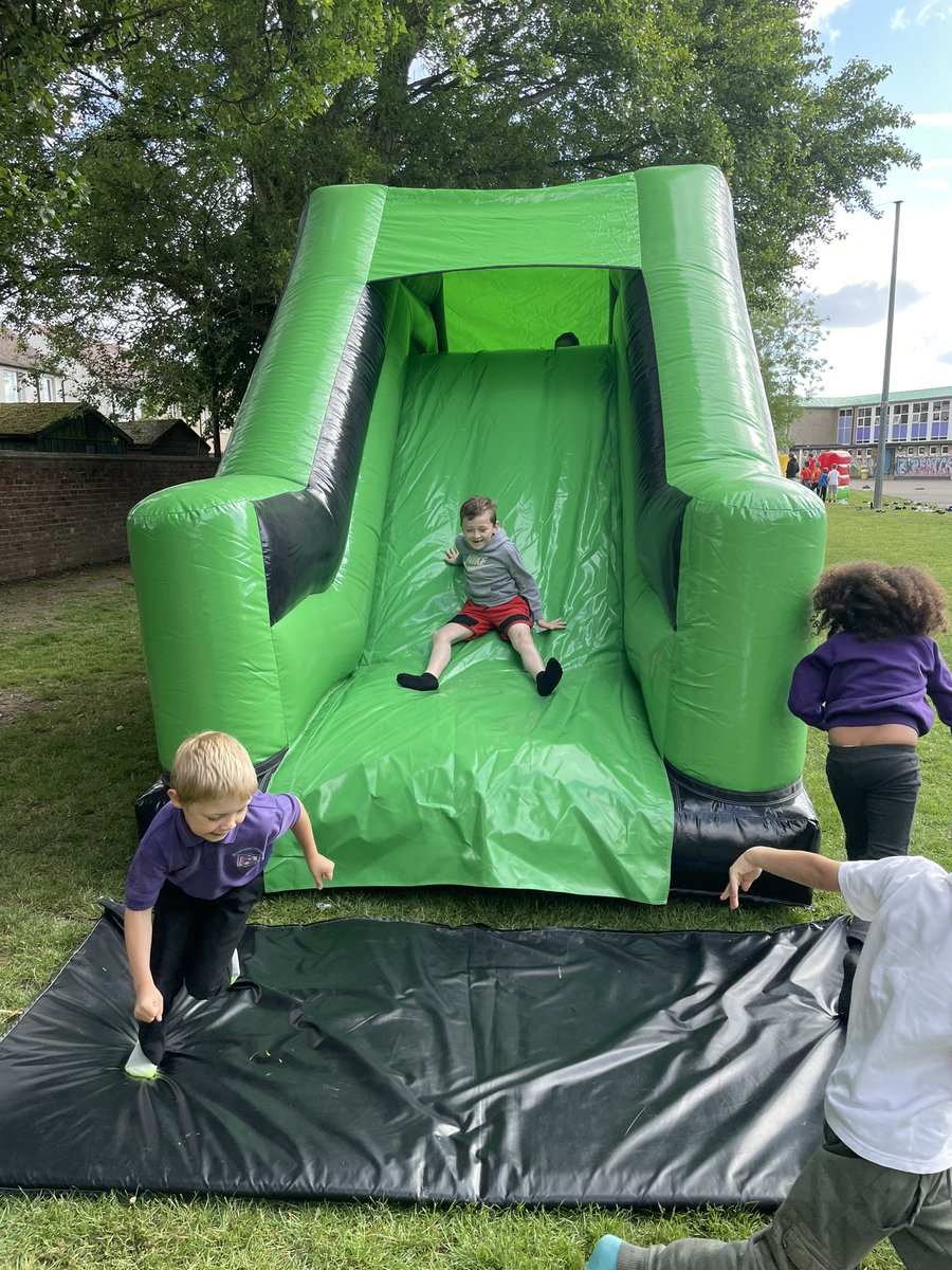 Miss Barrington tweet media