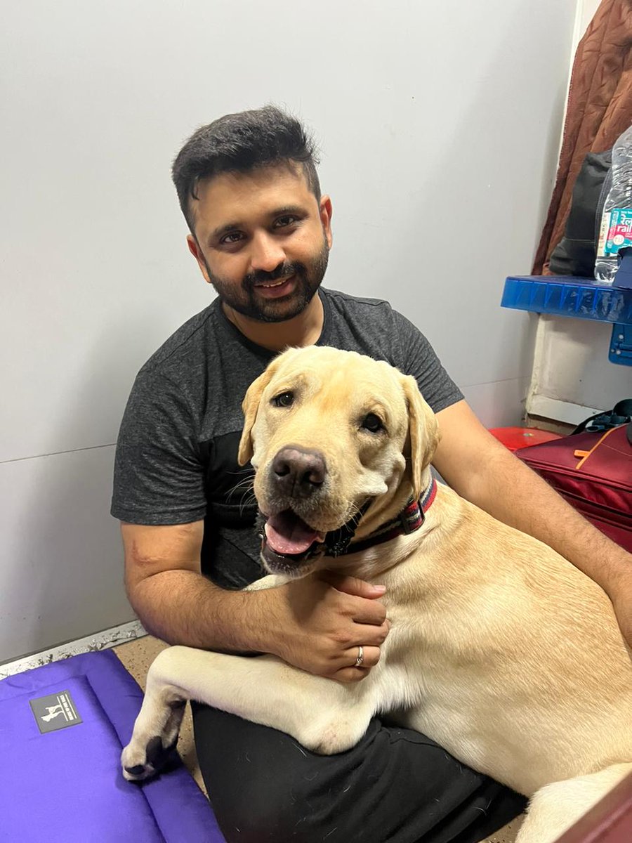 One of our worries while moving to Bangalore was how to bring Goofy, our 3 yr old lab. We decided to bring him via train as I wouldn't trust flights to bring him in as cargo. Here, I'm sharing my experience and steps to be followed. 1/n