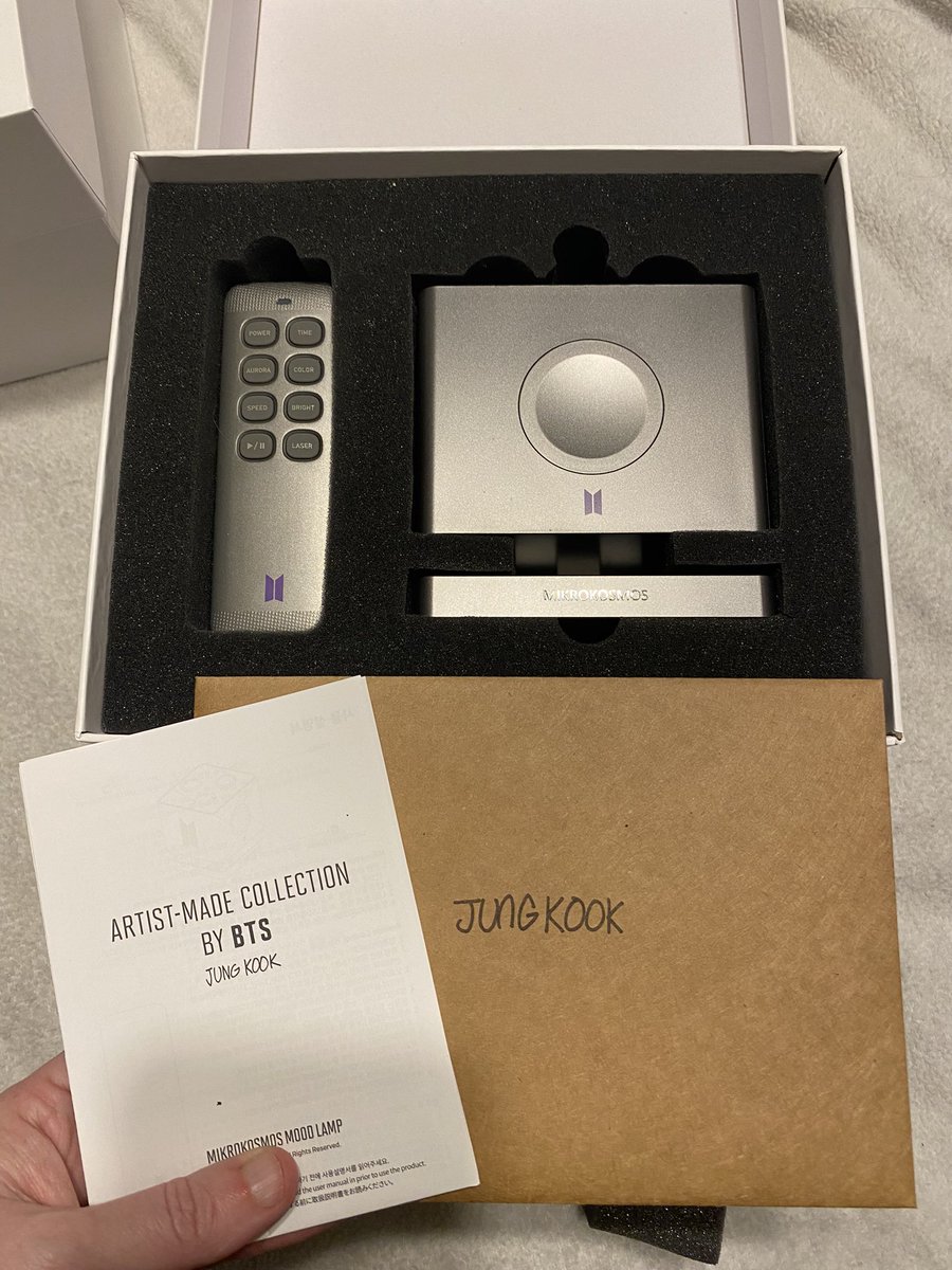 Tiggr_Mommi's tweet photo. Jungkook’s Upcoming Album Group Order 
~ * ~ * 🐰 * ~ * ~

Weverse Global and JPFC

Free EMS

Shipping to US ONLY 🇺🇸

PayPal F&amp;F only

ALL joiners will be entered to win an Artist Made Jungkook Mikrokosmos Lamp (opened, but complete package) 
#btsalbumgo 
#btsgrouporder https://t.co/2p0OlTGtxL