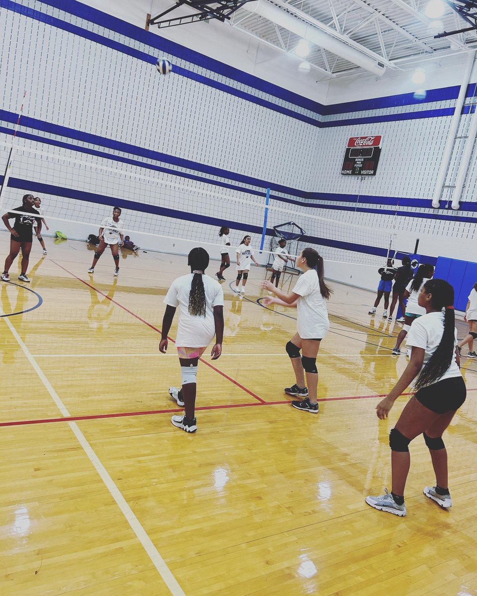 North Crowley Women’s Volleyball tweet media