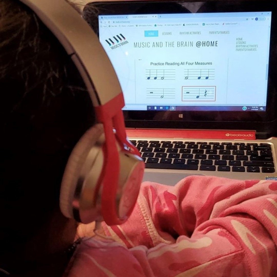 matbprogram's tweet image. Did you know you can practice piano all summer long with lessons from Music and the Brain&apos;s award-winning program? Visit matb-at-home.org for free resources to make your summer musical. #SummerLearning