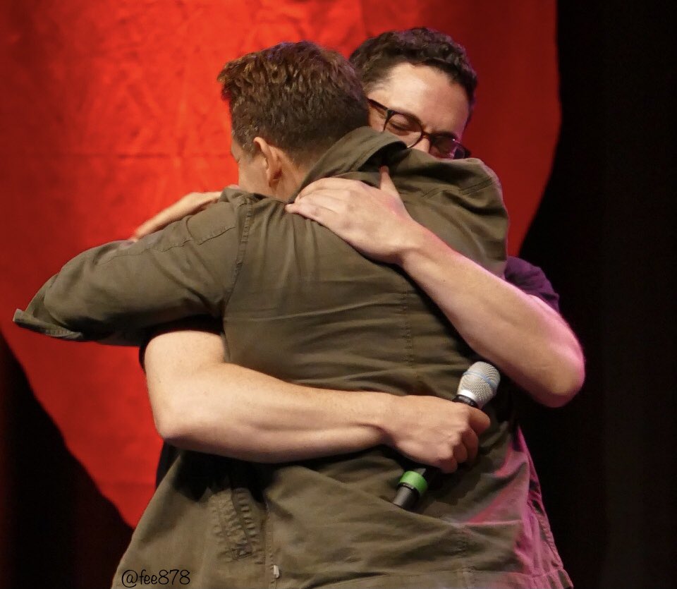 fee878's tweet photo. The line up is already amazing at #MagicCon 🥰 🎉
A guest I would really like to meet again is #KevinAlejandro 🥰
🎶Alejandro Alejandro 🎶
#Douchifer #LuciferNetflix
#MagicCon2019 https://t.co/DQaD336YZv