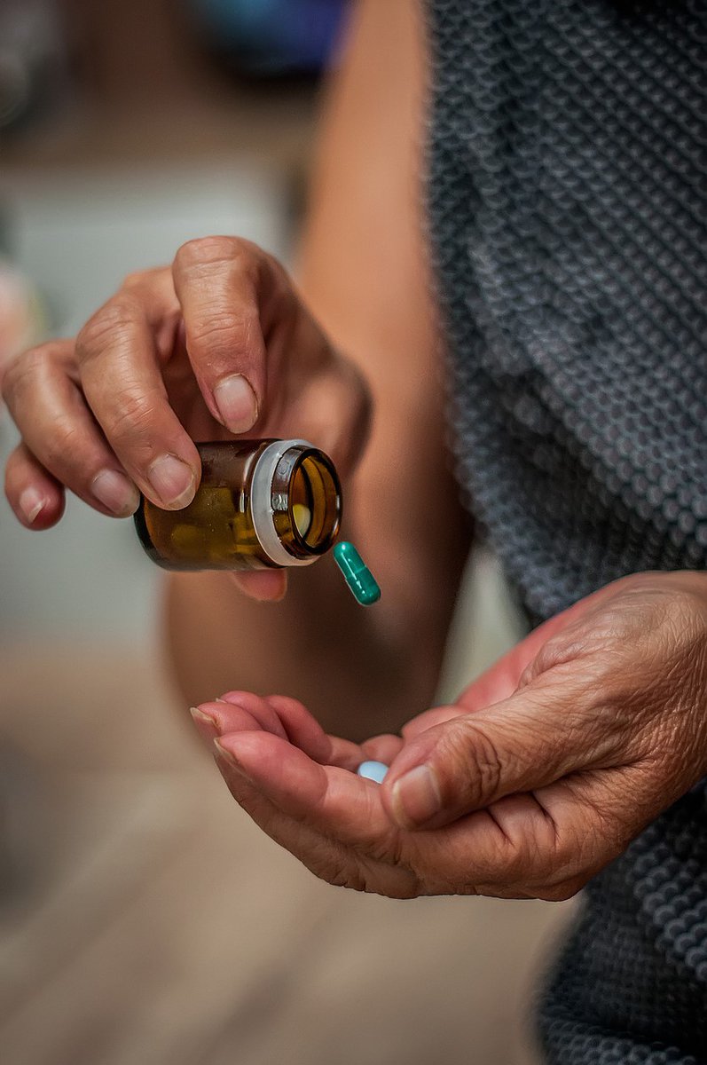 CIDRAP_RDSP's tweet photo. Check out the latest Resilient Drug Supply Project newsletter, which features the latest on policies to prevent US drug shortages and more
#drugshortage #pharmasupplychain
https://t.co/YhmP2iBDPq https://t.co/DeIS9Yd75t