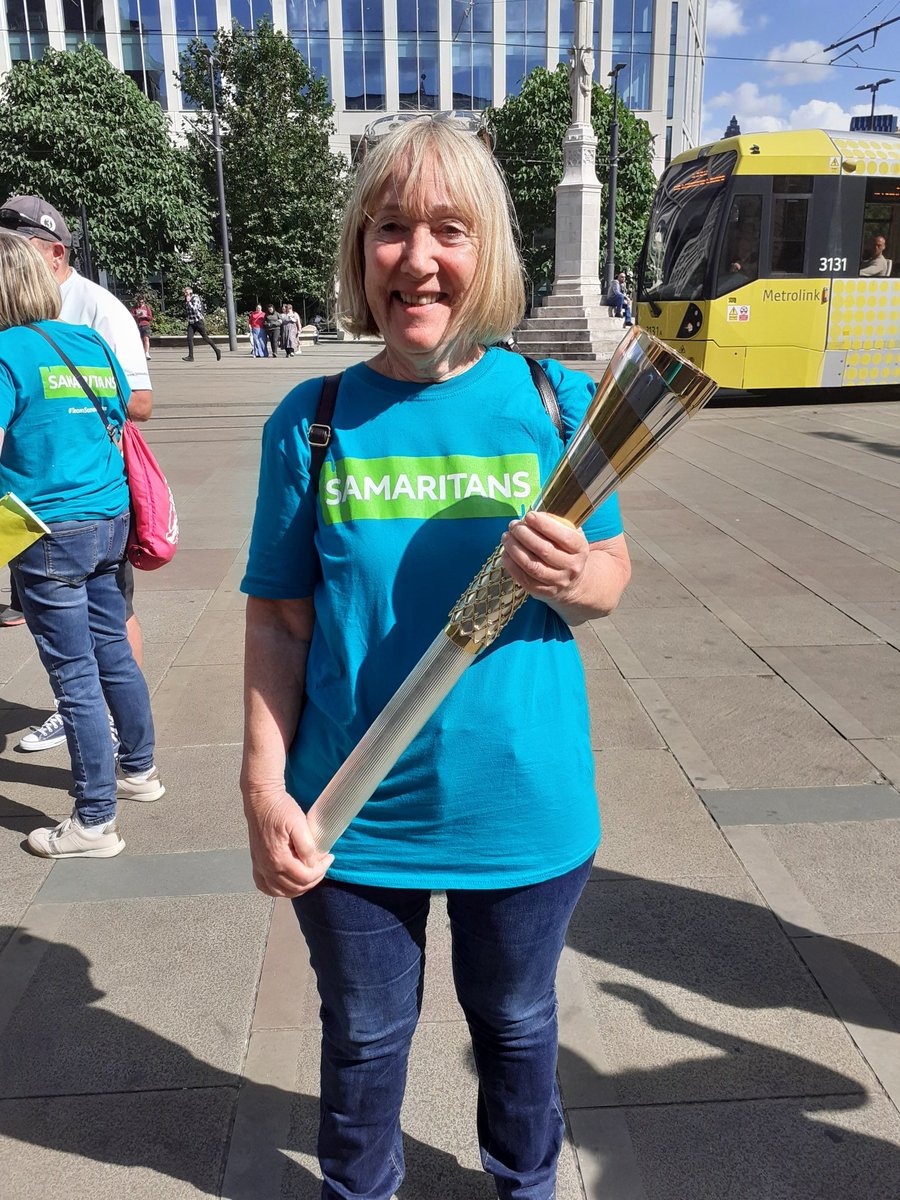 BurySams's tweet photo. Today, some of our volunteers were in Manchester attending the #BatonOfHopeUK tour to raise awareness of suicide prevention 
💚
The Baton will be continuing its tour around the UK until it ends at Downing Street on 6th July https://t.co/qdrvqqOIKc