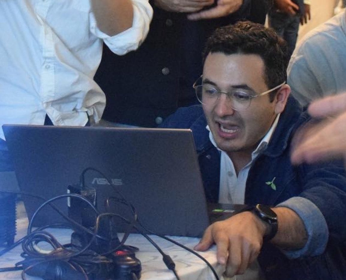 Cuando se me va un like en el IG que estamos stalkeando desde la cuenta de mi amistad: