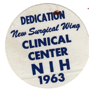 historyatnih's tweet photo. Only ten years after it opened, the @NIHClinicalCntr celebrated its anniversary with the dedication of a new surgical wing. These women are admiring some educational literature while wearing fabric stickers honoring the event. #70YearsOfFirsts https://t.co/mDyYiC103X