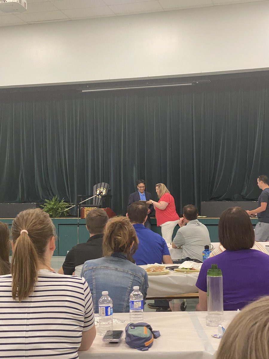 Ms. Rosati tweet media