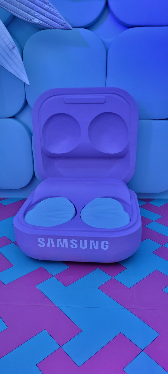 Piotrus_Pan9's tweet photo. #GalaxyFun https://t.co/woZOWPO1YC
