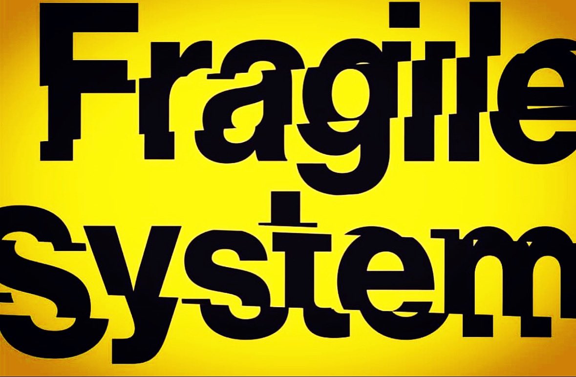 meeshuraaa's tweet image. #fragilesystem #fragileheart