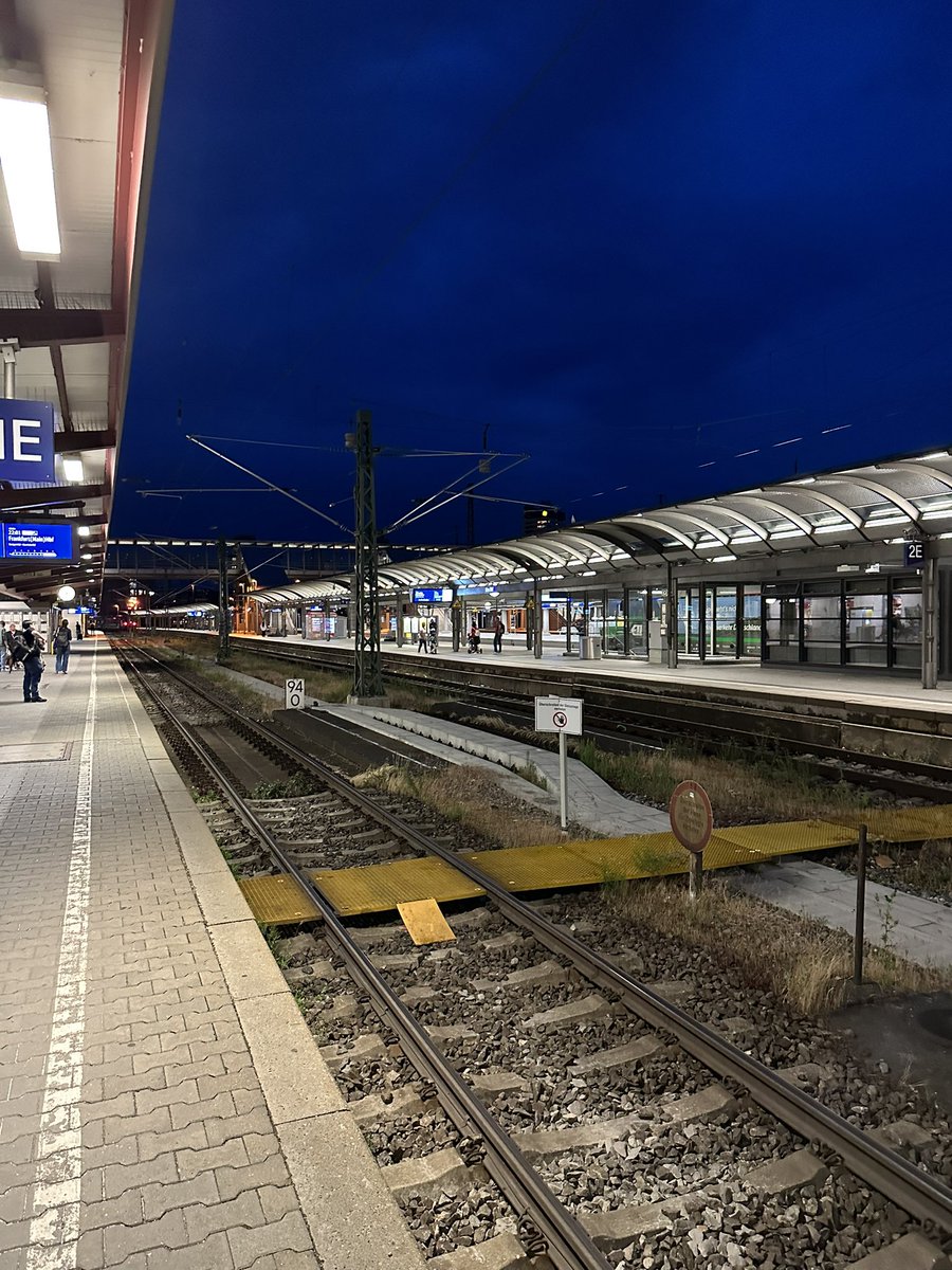 Hecki  tweet media