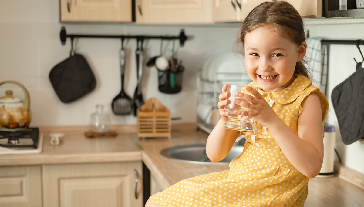 Fluoridated tap water can benefit you and your family’s oral health. Learn more. 🥛🦷 👇🏼

deltadental.com/us/en/protect-…
