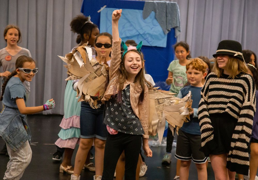alliancetheatre's tweet photo. 9 locations, 3k+ students, ONE UNFORGETTABLE SUMMER. ๐#AllianceTheatreSummerCamp #ATEducation #ATLSummerCamp https://t.co/e8R8Z27gDq