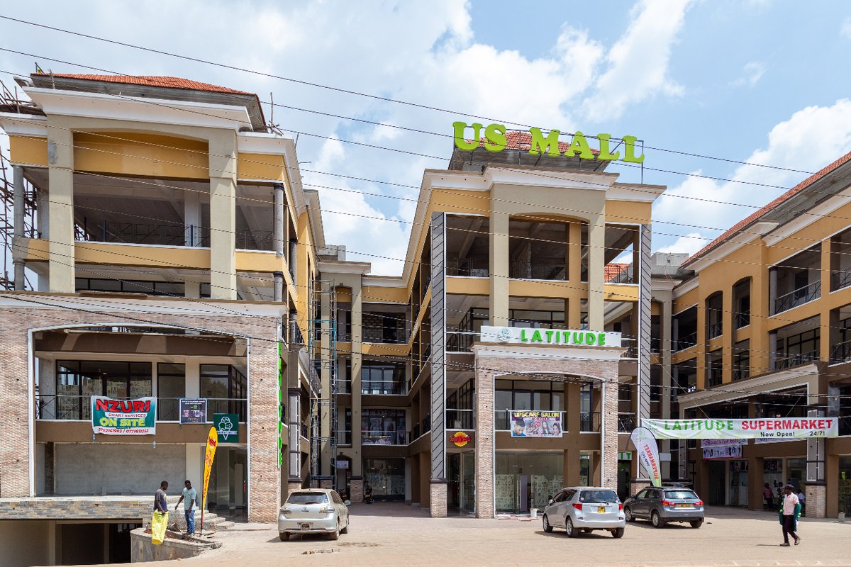 📣 We're thrilled to let you know that our brand-new Ugaroll branch in Kyanja is now open!

📍 U.S Mall, opp. Kensington Estate, Kyanja
⏰ 8am-10pm, Mon-Sun

Indulge yourself in mouthwatering fast food favorites! Tag your friends and spread the word.

#Ugaroll #Kyanja #FastFood