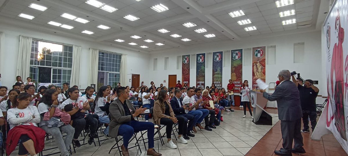 JimenezLeonet's tweet photo. El Cáncer de mama es una de lucha de todos los dias y de todas las personas, no conoce de género por eso mismo agradezco la invitación a este magno evento y me uno a la lucha
@OlgaSanaShow
@rubenerikjmnz
@BetanzosOficial
#Leonet #tuconcejal https://t.co/99aLtdthOi