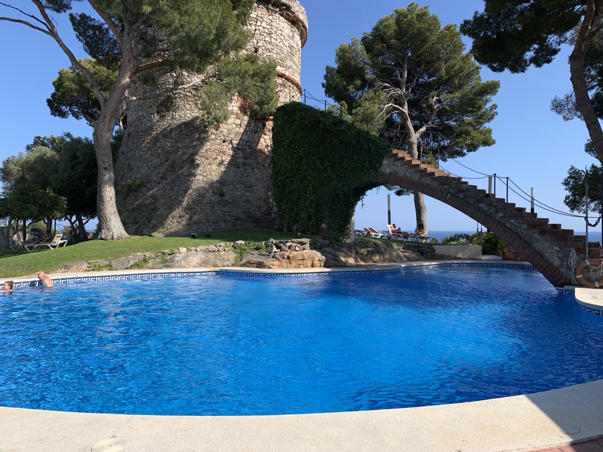 tomo_matsuuraG's tweet image. I enjoyed meeting new friends at the Gordon conference. Heading back to Japan tomorrow.
grc.org/membrane-prote…
#artificialcells
#membrane_proteins
#Synbio