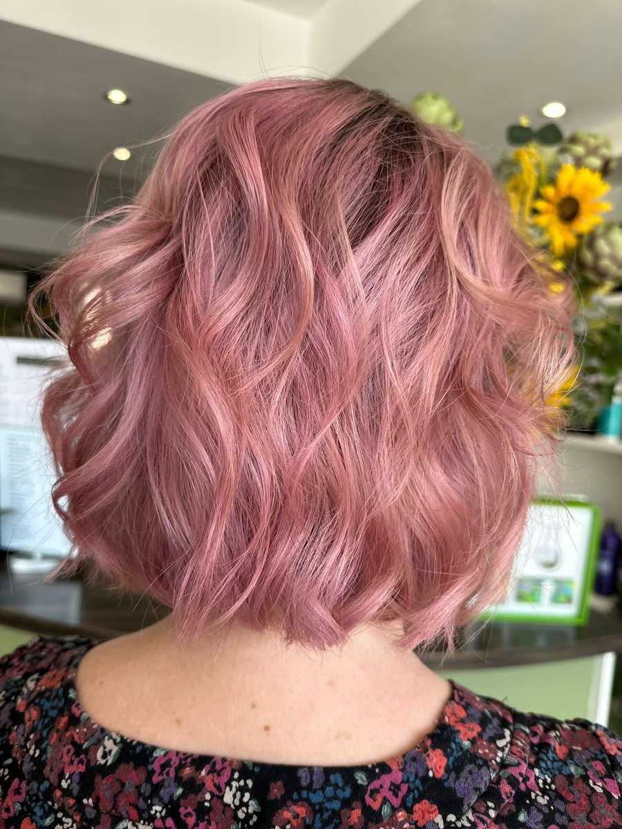 Ooh la la, Dusty Pink 💕Colour Transformation & Re-Design By Ashton.

#mandmhair #pinkhair #dustypinkhair #leicesterhair #leicesterhairstylist #leicesterhairsalon #colourtransformation #hairideas #hairinspiration #curlyhair #curlybob #bobcut #hairinspo