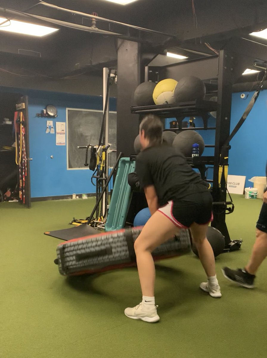 ReaganW2026's tweet photo. Had a great workout this morning before we head to @DiamondNationNJ for the Aces Stars &amp; Stripes tournament with @SZ_SB_Recruits ! https://t.co/bLfP5qOQct