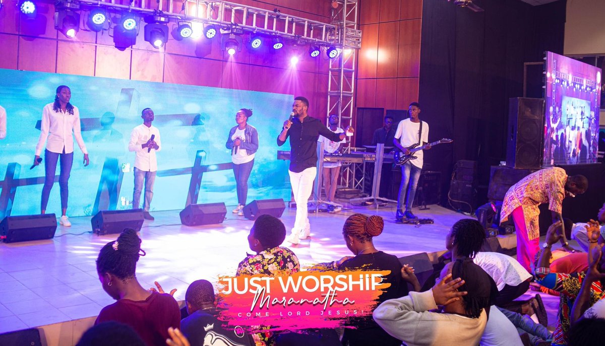justworshipint's tweet photo. Just worship campus Tour , Enugu state university ! https://t.co/xx7GjMA4M3